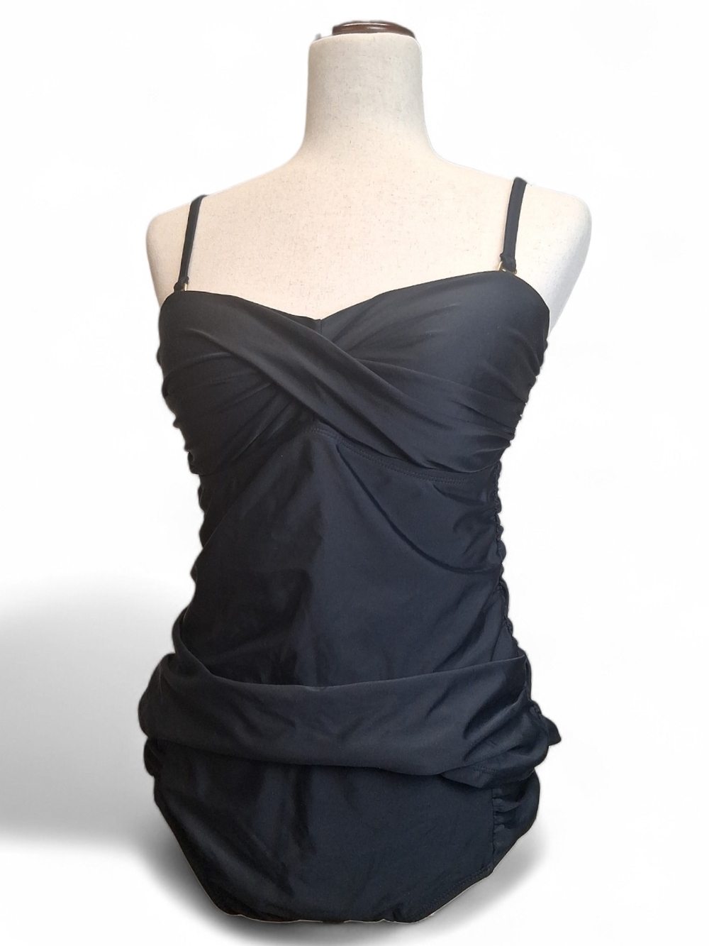 2Bamboo Women's 2 Piece Black Ruched Top Swimsuit M